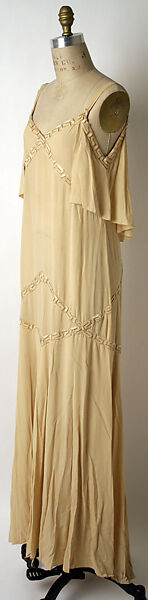 Evening dress, Edward Molyneux (French (born England), London 1891–1974 Monte Carlo), silk, French