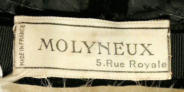 Cap, Edward Molyneux (French (born England), London 1891–1974 Monte Carlo), silk, feathers, French
