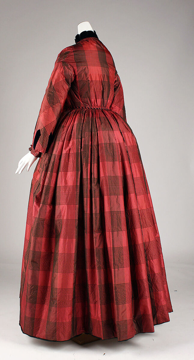 Dressing gown, [no medium available], American