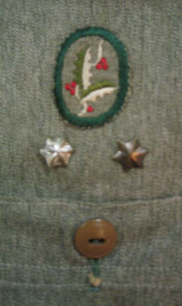 Uniform, a) cotton, silk, metal, plastic; b) cotton; c) cotton, metal; d) wood, metal; e) cotton, American