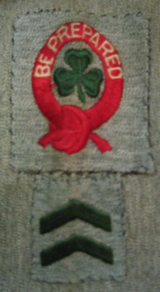 Uniform, a) cotton, silk, metal, plastic; b) cotton; c) cotton, metal; d) wood, metal; e) cotton, American