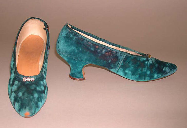 Evening ensemble, (a, b) House of Worth (French, 1858–1956), silk, European