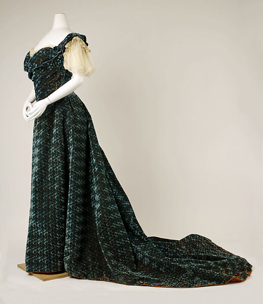 Evening ensemble, (a, b) House of Worth (French, 1858–1956), silk, European