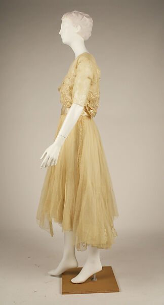 Evening dress, [no medium available], American or European