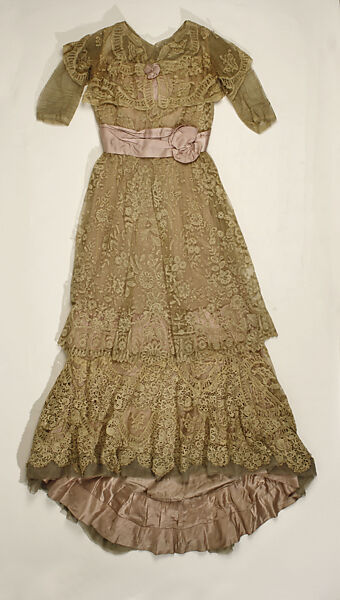 Evening dress, [no medium available], American or European 