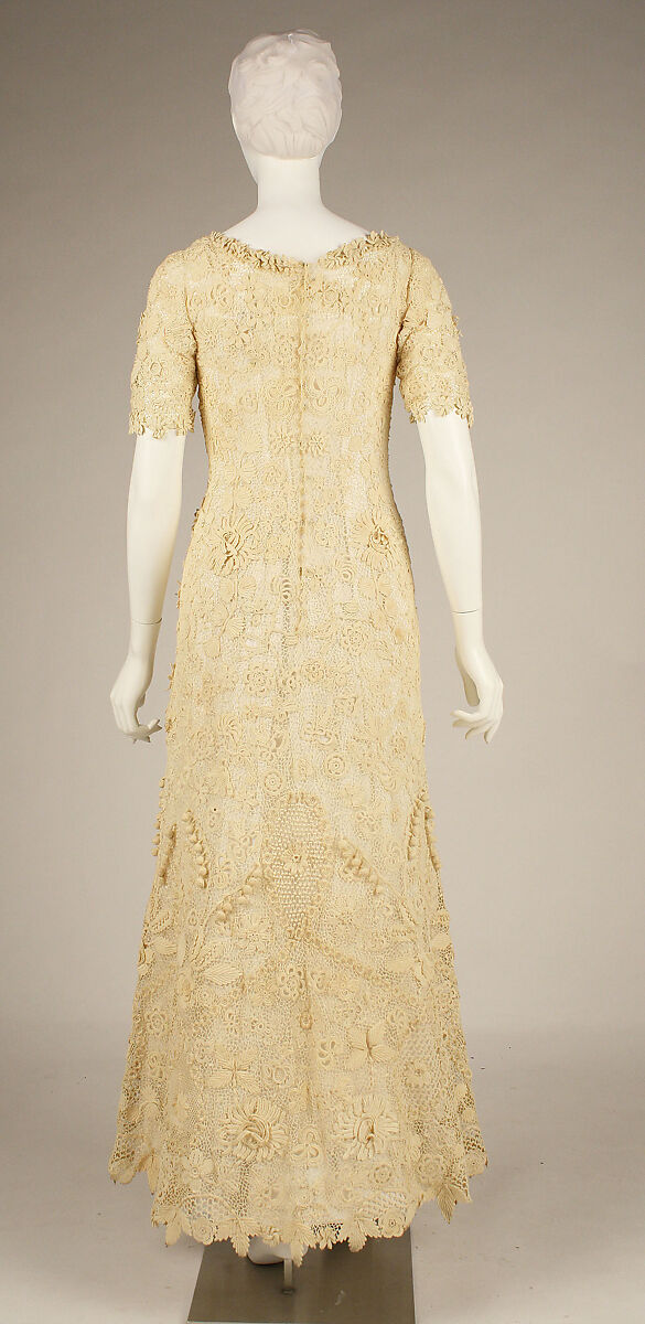 Afternoon dress, [no medium available], Chinese