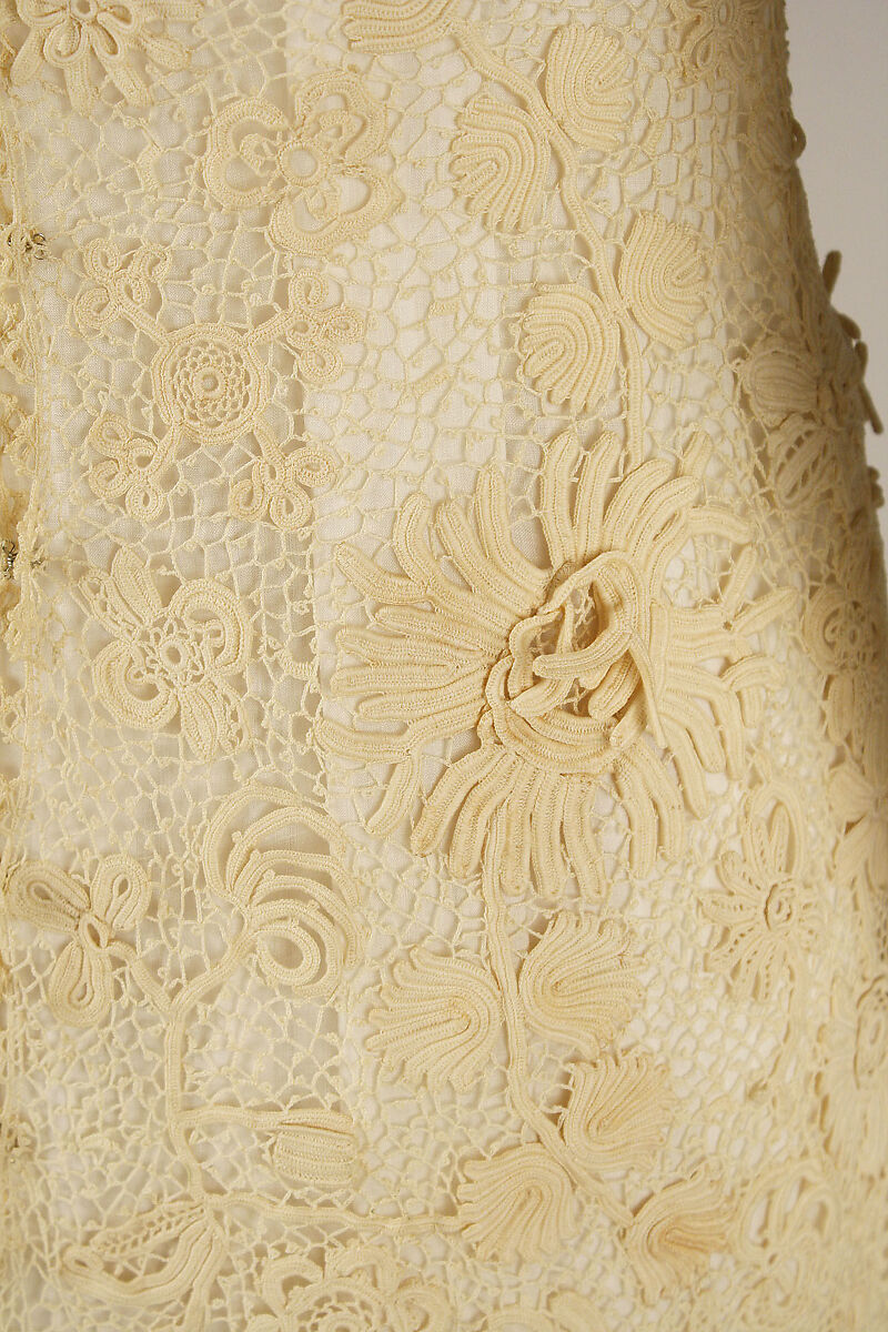 Afternoon dress, [no medium available], Chinese