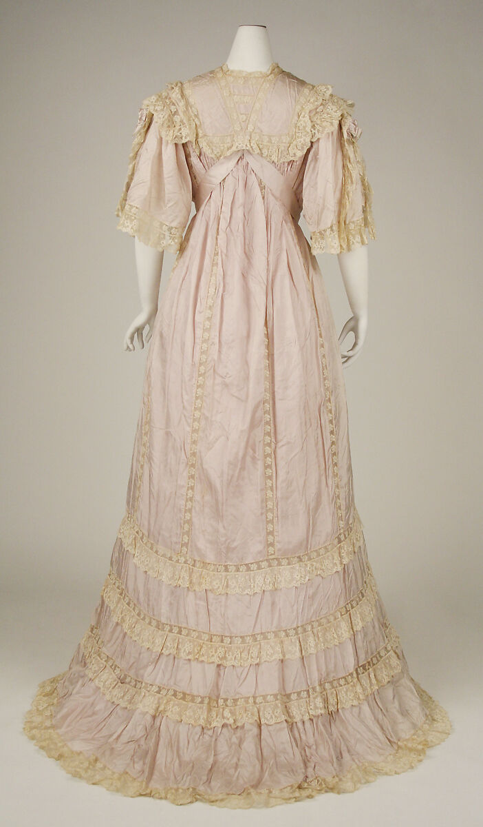 Negligée, silk, cotton, American or European