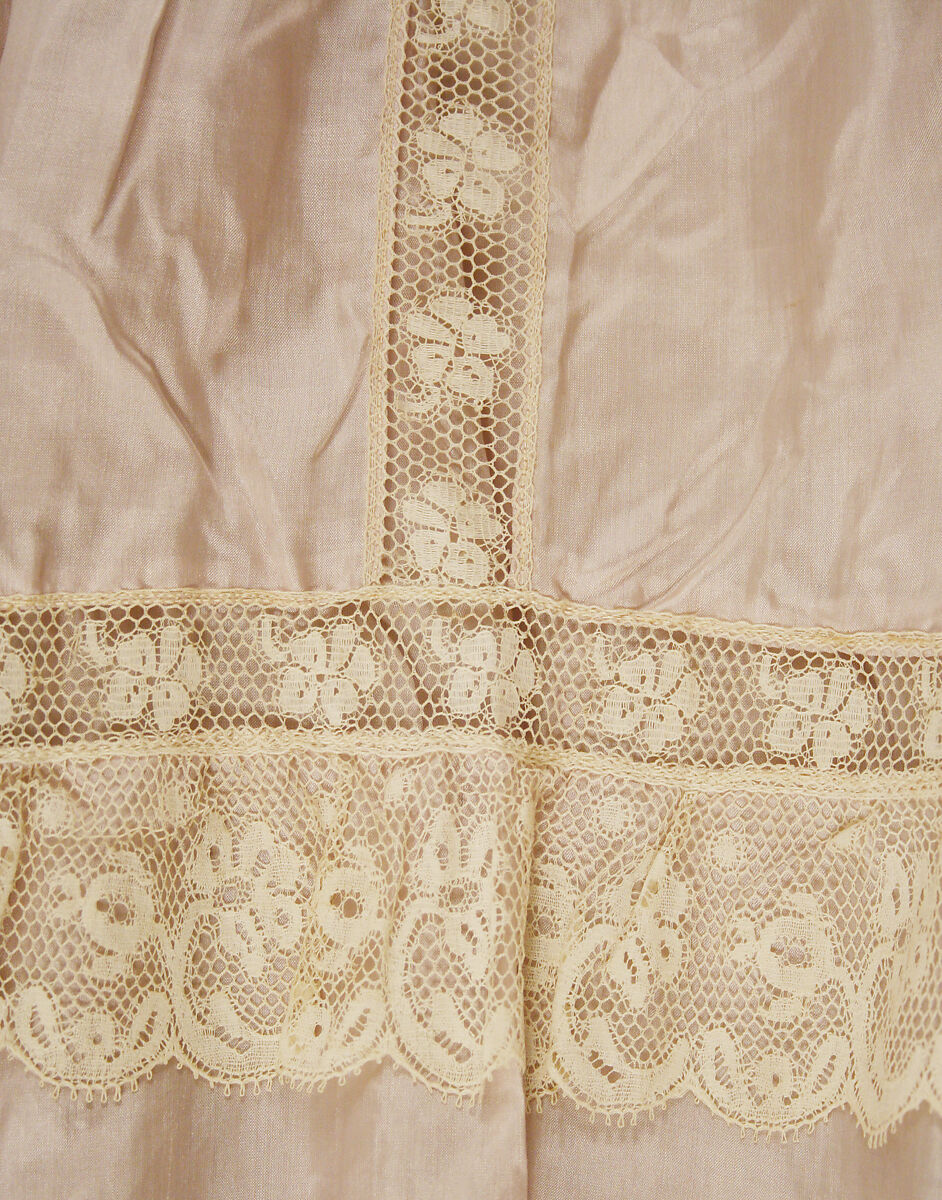 Negligée, silk, cotton, American or European