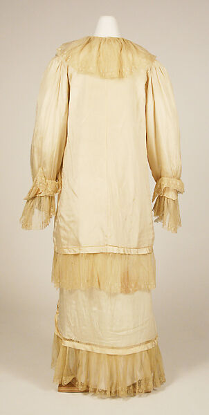 Negligée, silk, wool, American or European