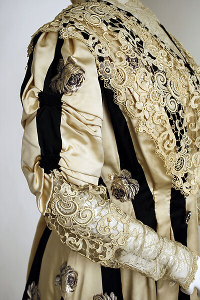Tea gown, silk, cotton, American