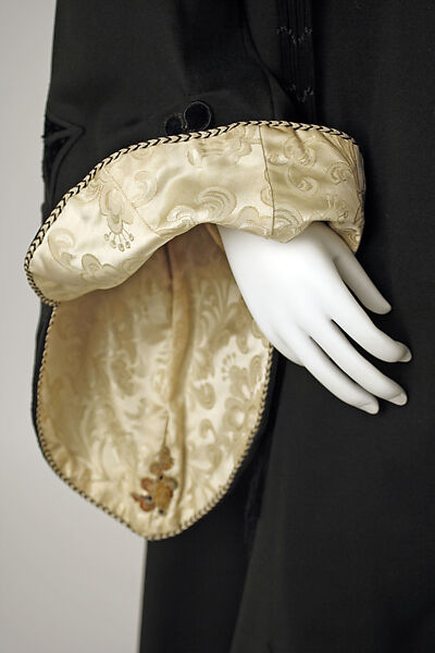 Evening coat, [no medium available], American