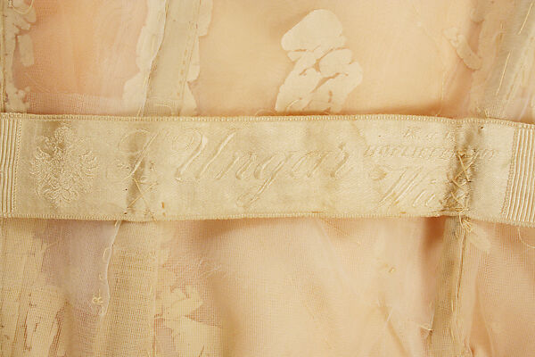 Evening dress, [no medium available], Austrian