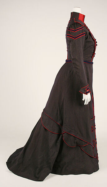 Walking dress, (a, b) M. A. Robb, wool, French