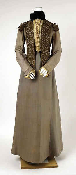 Walking dress, House of Worth (French, 1858–1956), silk, leather, metallic thread, cotton, French 