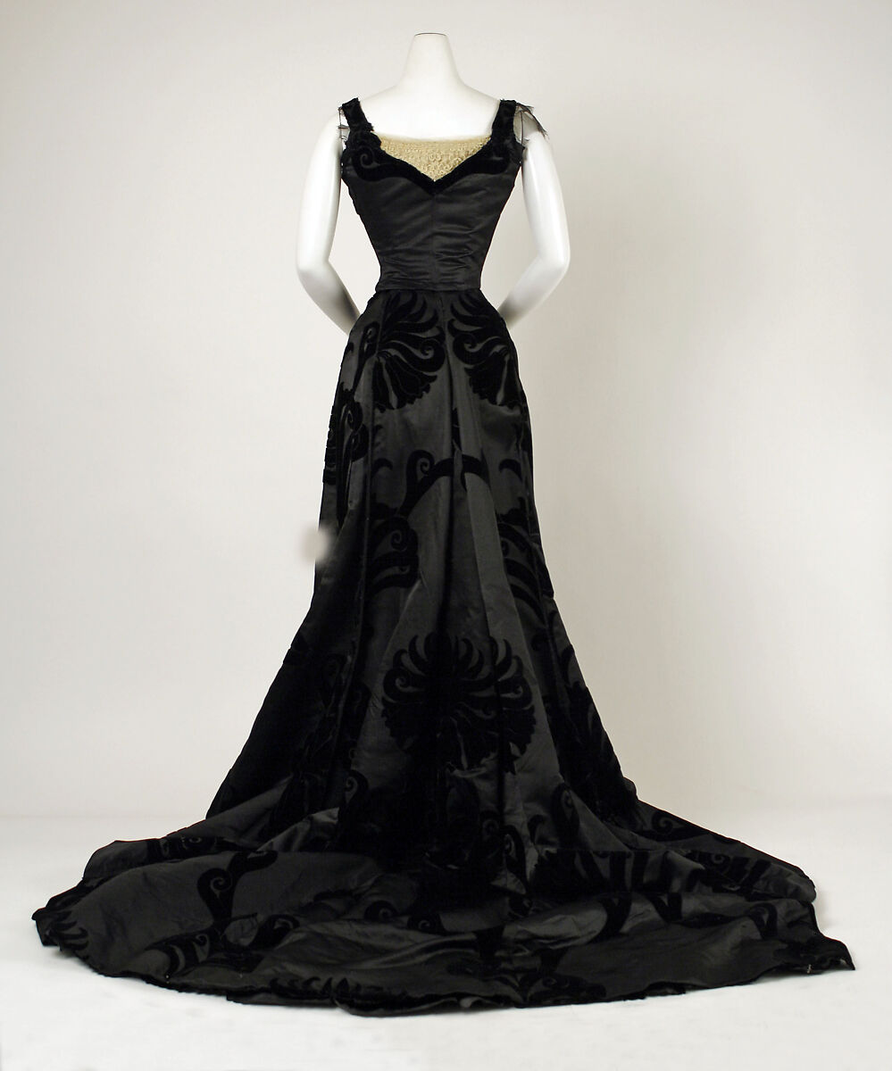 Evening dress, House of Worth (French, 1858–1956), silk, cotton, French