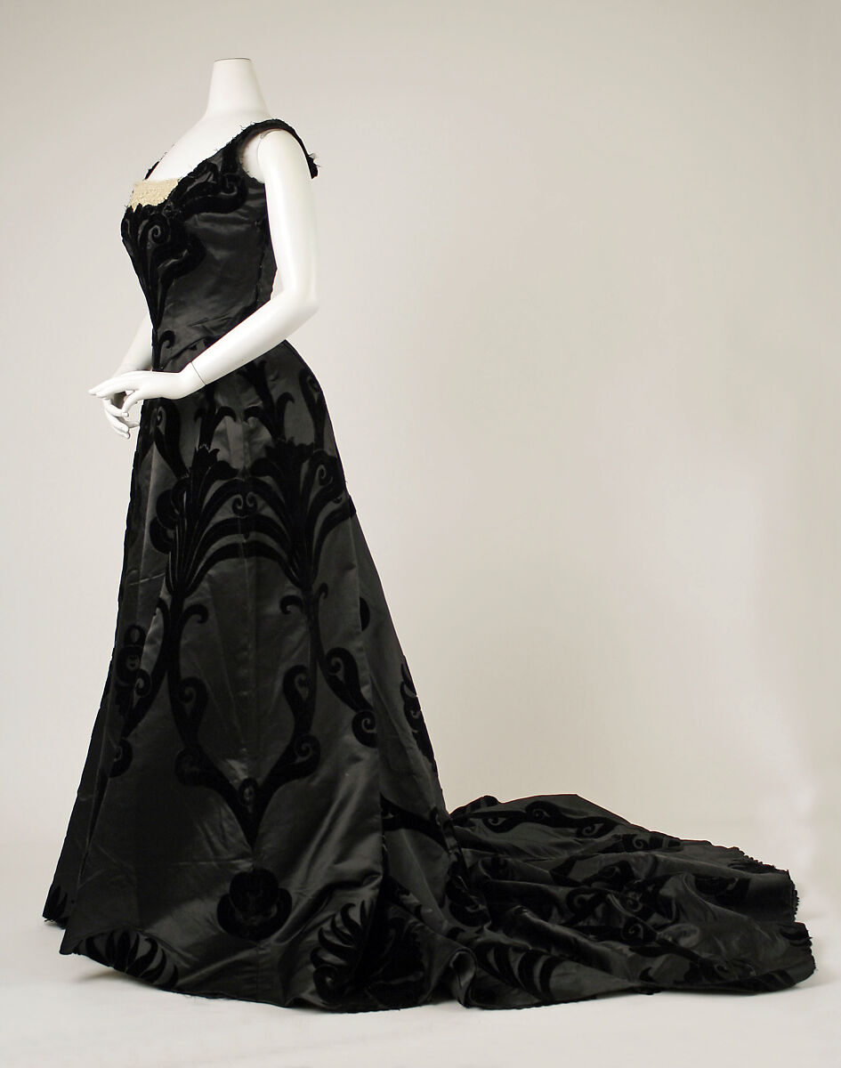 Evening dress, House of Worth (French, 1858–1956), silk, cotton, French