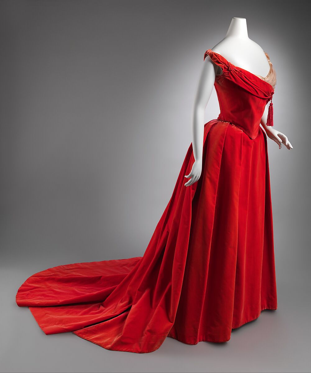 Ball gown, Attributed to House of Worth (French, 1858–1956), silk, French