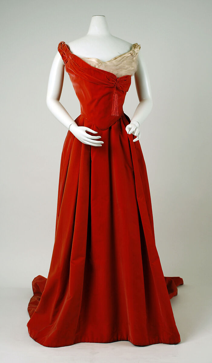 Ball gown, Attributed to House of Worth (French, 1858–1956), silk, French