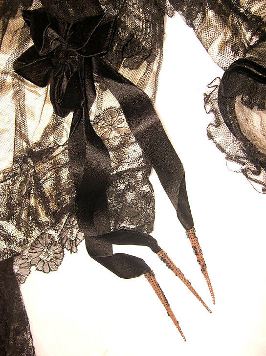 Dinner dress, silk, cotton, metal, British