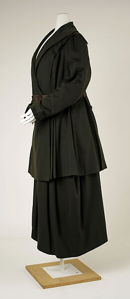 Walking suit, House of Worth (French, 1858–1956), wool, silk, French
