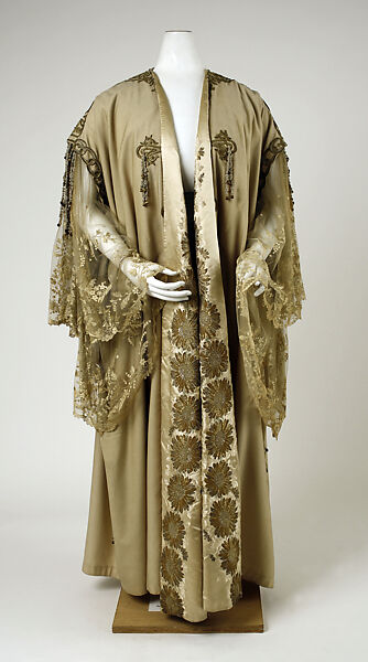Evening wrap, House of Worth (French, 1858–1956), wool, French 