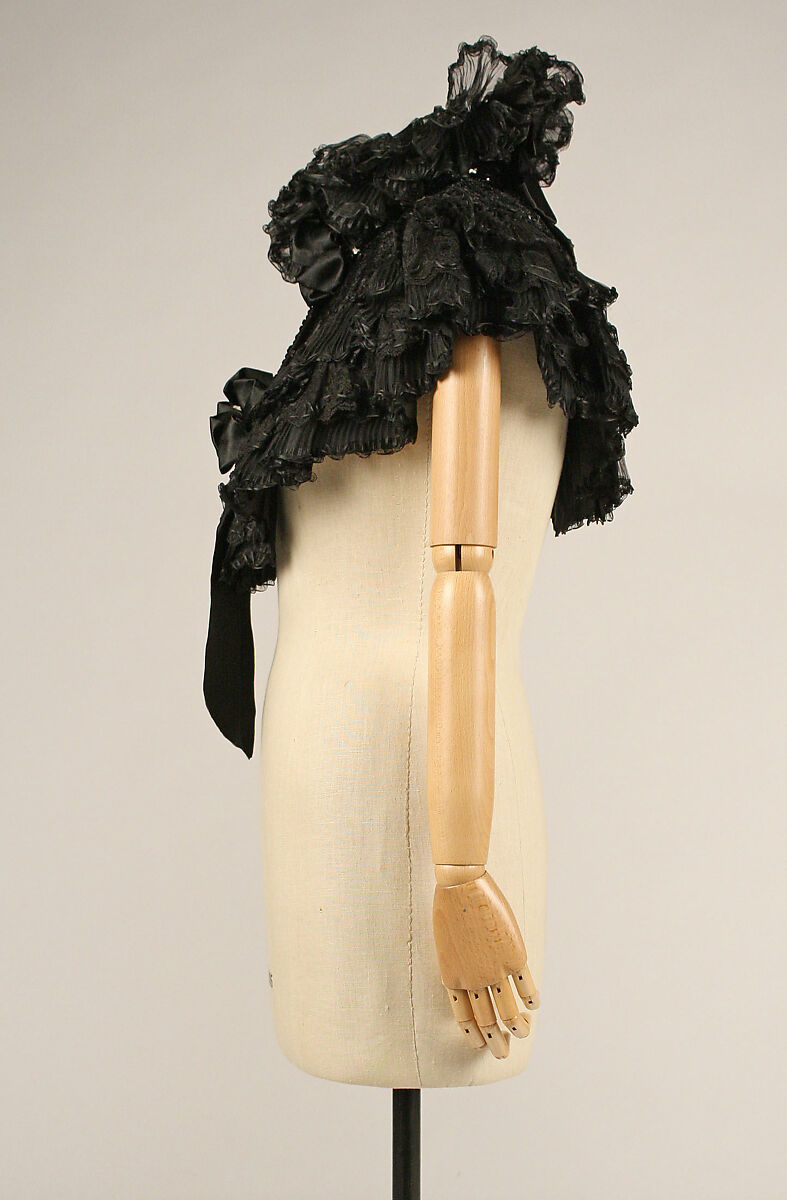 Cape, Au Bon Marché/Maison A. Boucicaut (French, founded ca. 1852), [no medium available], French