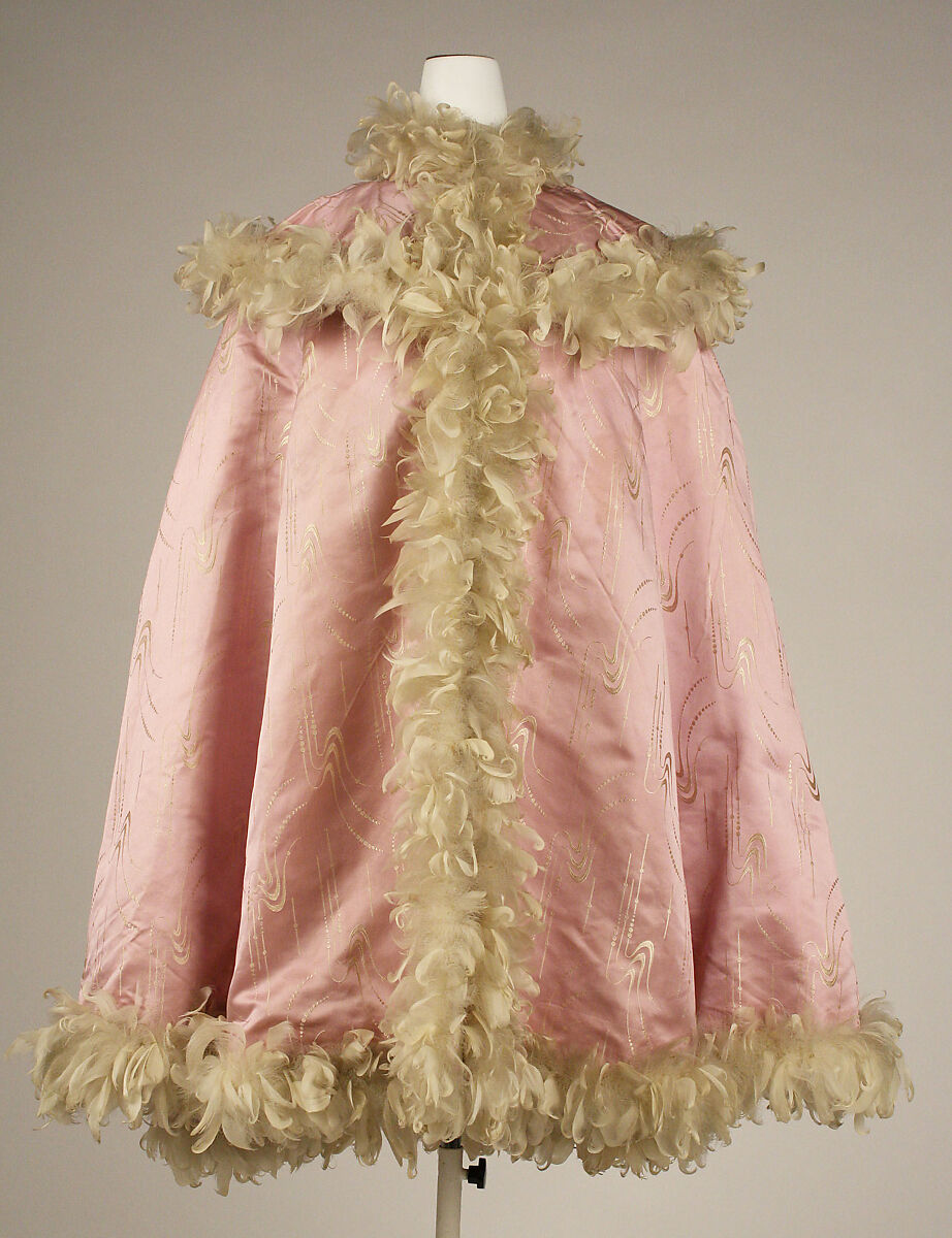 Opera cape, silk, feathers, British 