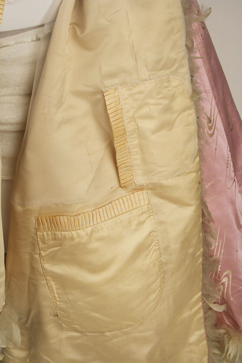 Opera cape, silk, feathers, British