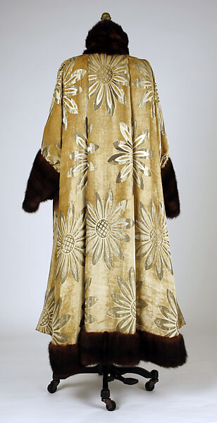 Evening coat, Callot Soeurs (French, active 1895–1937), silk, metallic, fur, French