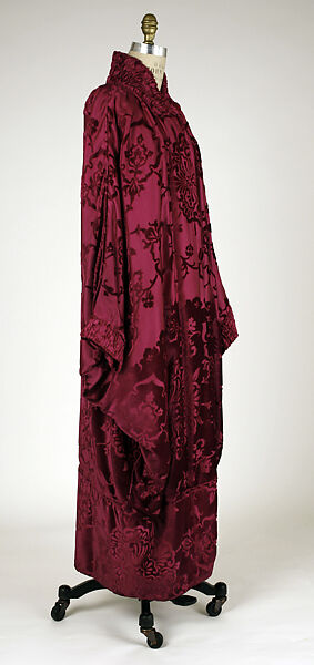 Evening wrap, Revillon Frères (French, founded 1723), silk, French