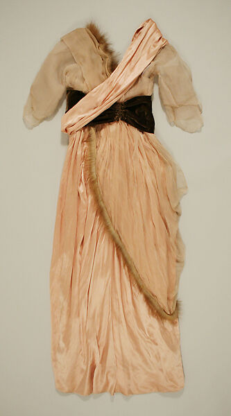 Afternoon dress, Weeks (French), silk, fur, metal, French