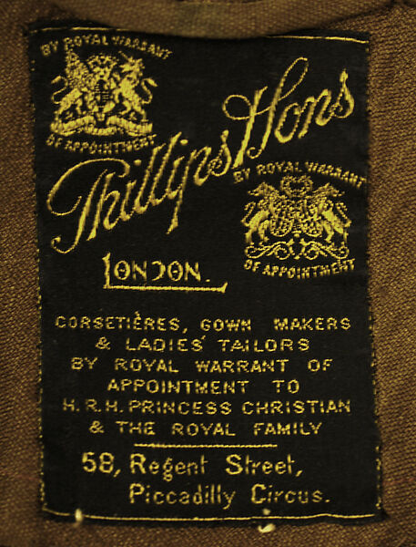 Suit, silk, British