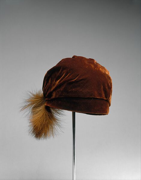 Afternoon ensemble, (a) House of Worth (French, 1858–1956), (a) silk; (b) silk, feathers, French