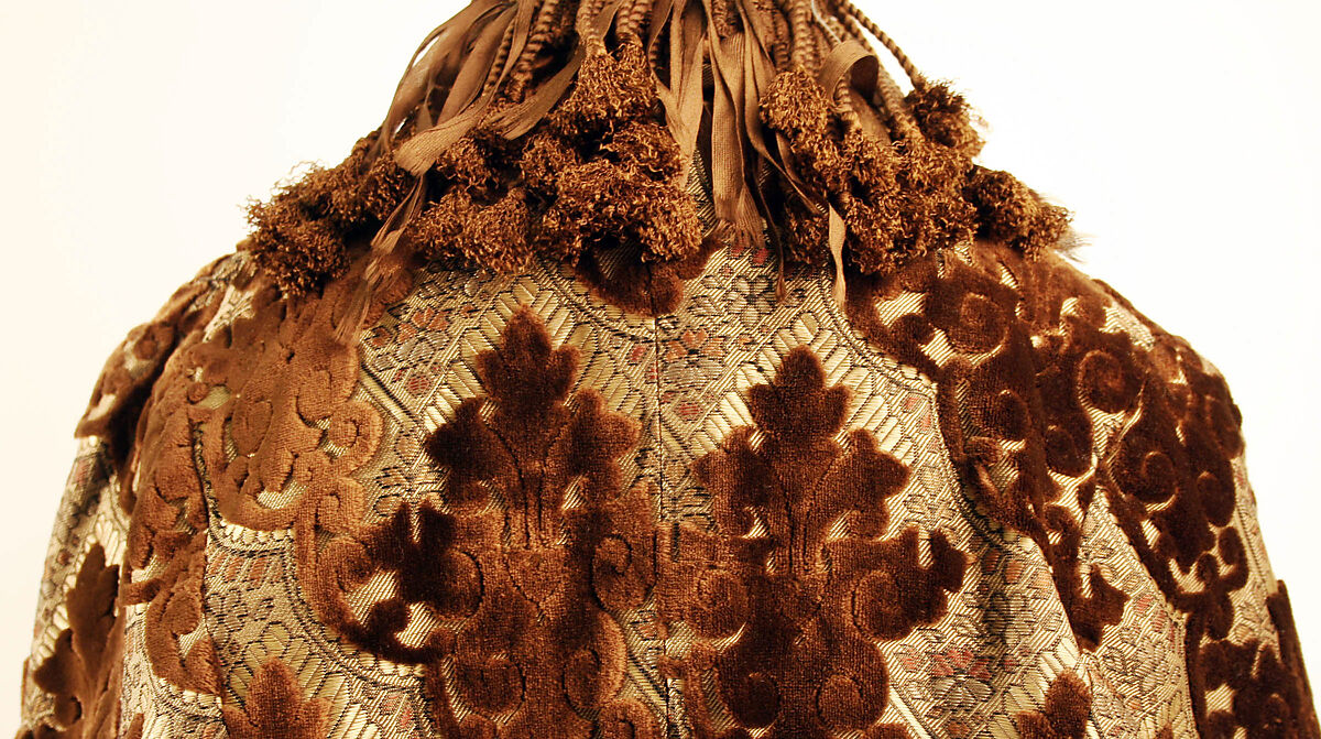 Dolman, silk, American or European