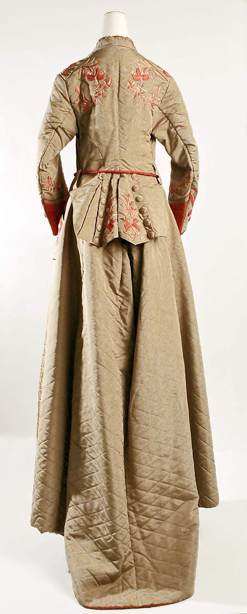 Dressing gown, silk, American or European