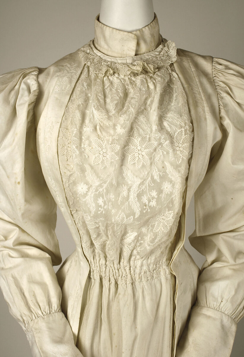 Wrapper, cotton, American or European