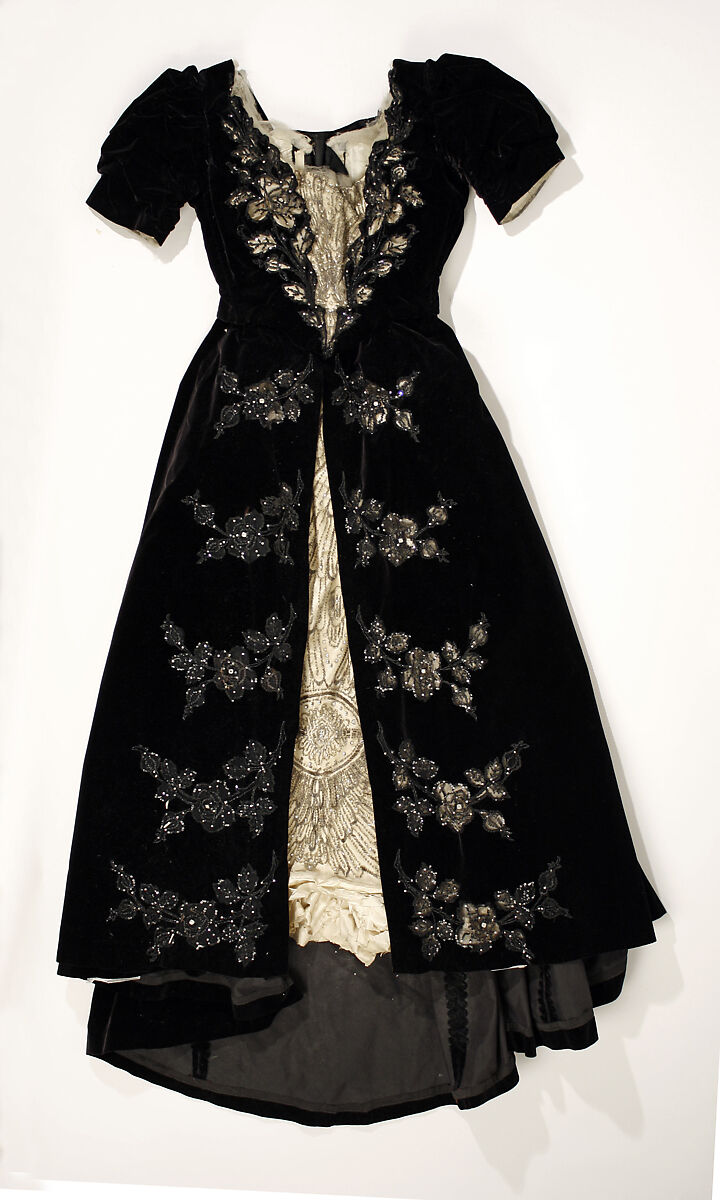 Evening dress, House of Worth (French, 1858–1956), silk, glass, metallic, bone, French 