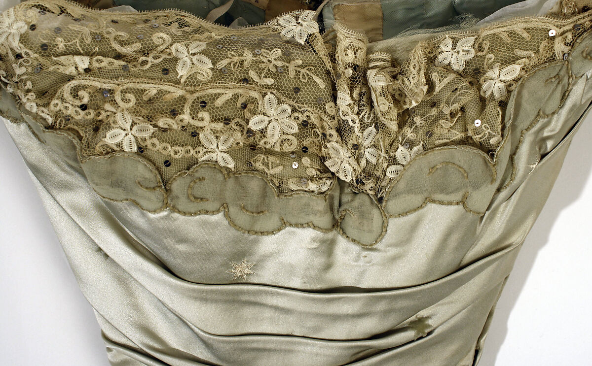 Evening dress, House of Worth (French, 1858–1956), silk, cotton, metal, French