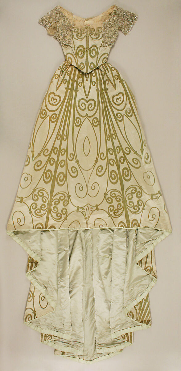 Ensemble, (a, b) House of Worth (French, 1858–1956), (a, b) silk, simulated pearls, rhinestones
(c, d) silk, wood, metal, rhinestones, French 