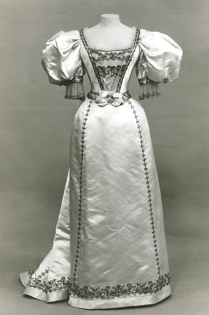 Evening dress, House of Worth (French, 1858–1956), silk, French