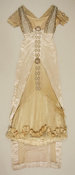 Dress, House of Worth (French, 1858–1956), silk, glass, metal, French 