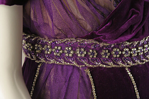 Evening dress, House of Worth (French, 1858–1956), silk, cotton, metallic threads, glass, French