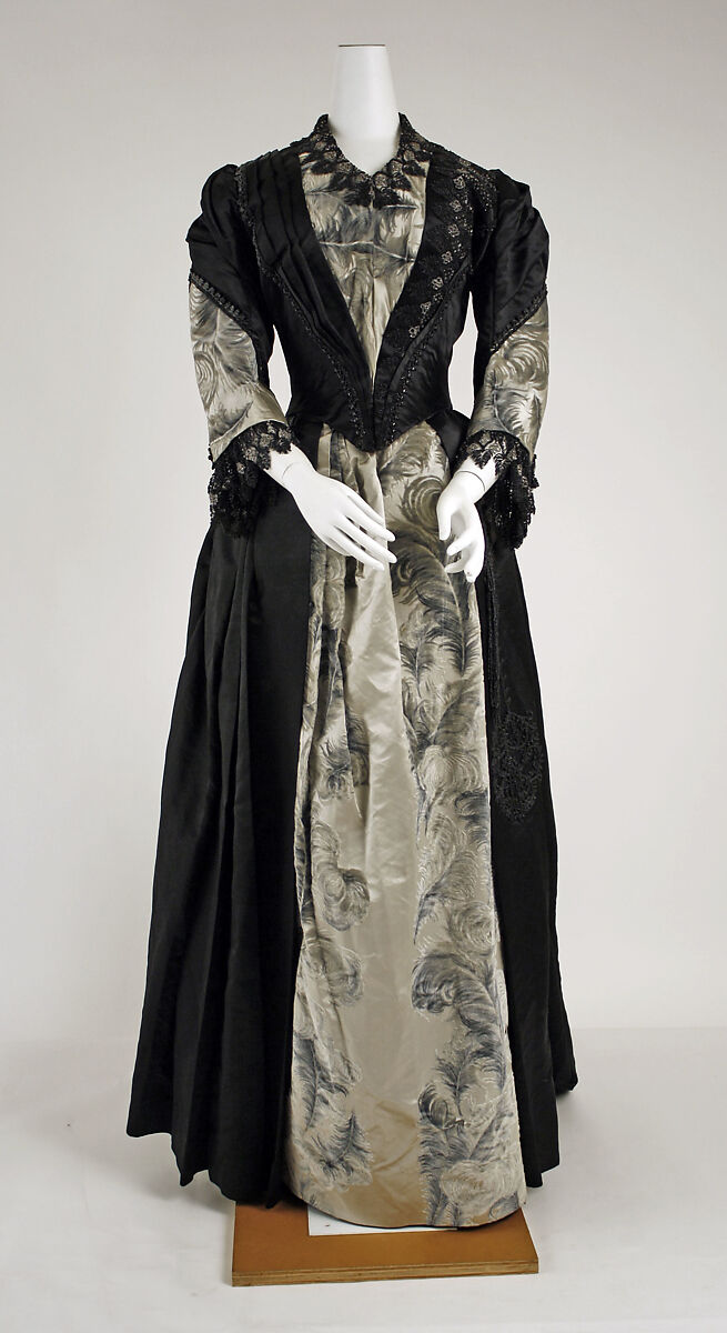 Evening dress, Dora Floerckey (American, 1858–1904), silk, glass, cotton, American 