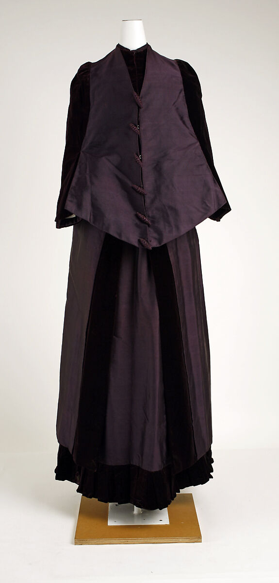 Walking ensemble, silk, glass, American or European 