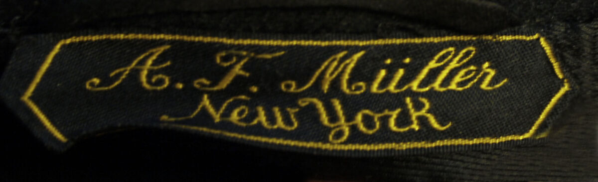 Riding habit, A. F. Müller, wool, American