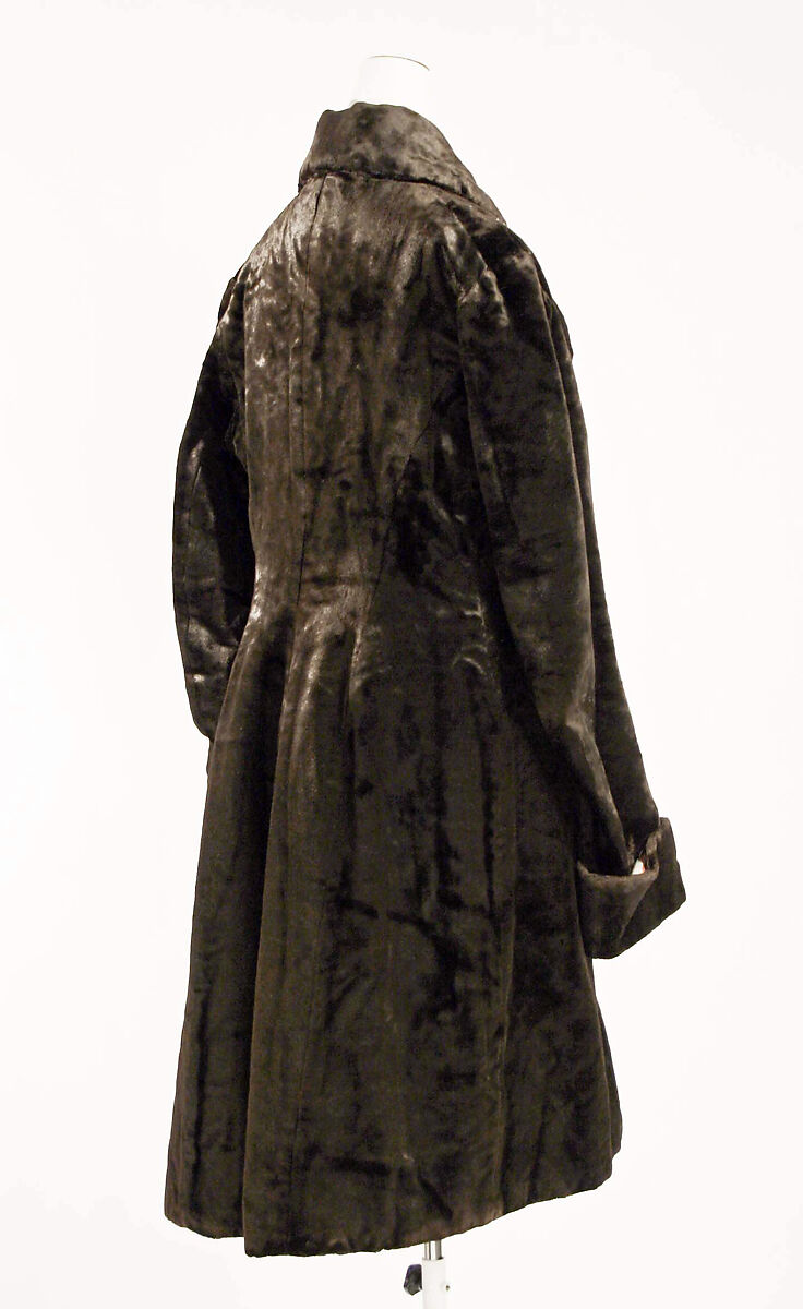 Ensemble, silk, fur, probably American