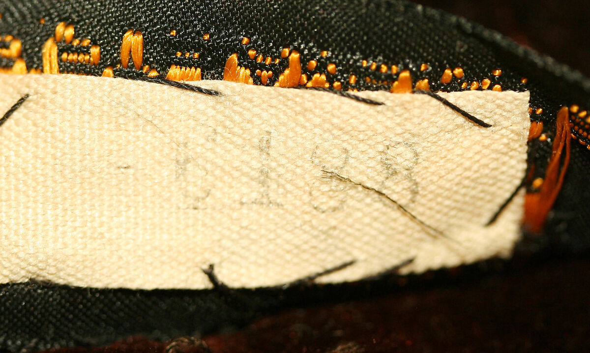 Ensemble, silk, French