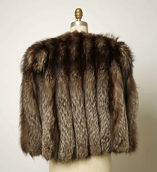 Cape, fur, American