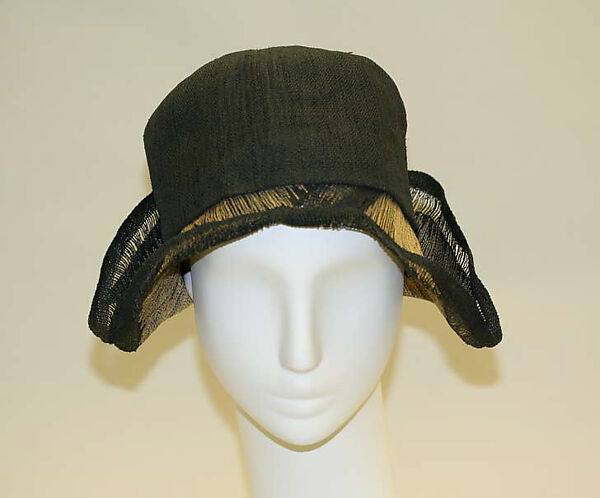 Cloche, straw, American 